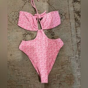 DEVON WINDSOR Pink Bikini